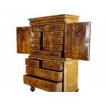 Top-mounted chest of drawers, North German or English, mid 18th century