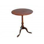 Round side table, English, 18th/19th century