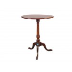 Round side table, English, 18th/19th century