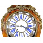 Chest of drawers clock