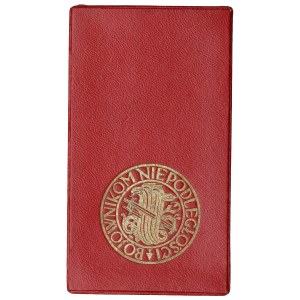 II RP, boîte de la Médaille de l'Indépendance