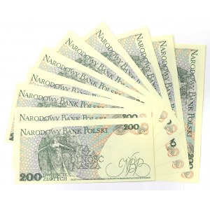 PRL, 200 złotych 1988 - część paczki bankowej