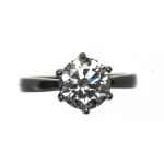 Pierścionek srebrny z moissanitem ~2 ct