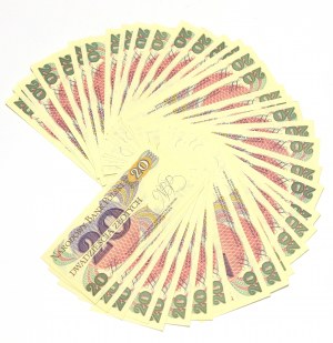 People's Republic of Poland, 20 gold 1982 AM - part of a bank package (44 copies).