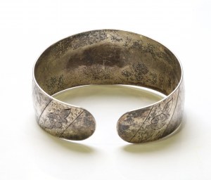 PRL/III Republic, Author bracelet
