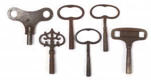 Set of keys for clocks