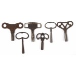 Set of keys for clocks