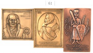 PTAiN and PTN badge set