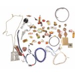 Tourist souvenir set