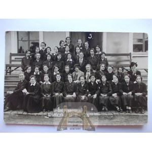 Wieliczka, girls' trip, 1936