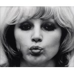 Natalia LL (1937-2022), Sztuka postkonsumpcyjna (6 zdjęć), 1975