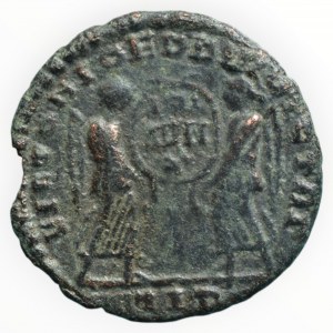 Magnentius 350-353, AE centenionalis barbar.napodobenina