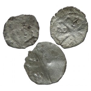 Jošt, markrabě moravský 1375-1411, haléř s korunovaným IO/kříž s gotickou majuskulou M, ned., exc. + haléř, chyboražba s korunovaným OI/kříž s y + haléř s korunovaným IO/kříž s x, silně nedor., napr. 3ks R