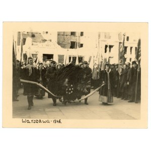 Warsaw - photo of celebration against the background of the ruins, 1946 (229)