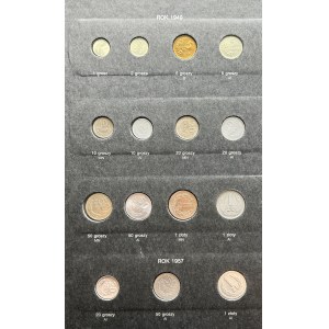 Zestaw, Klaser (x7) z polskimi monetami obiegowymi PRL i III RP