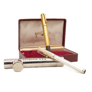 Lot of two fountain pens: