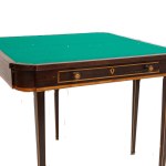 Rectangular shaped game table