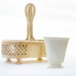 Lot of three pottery