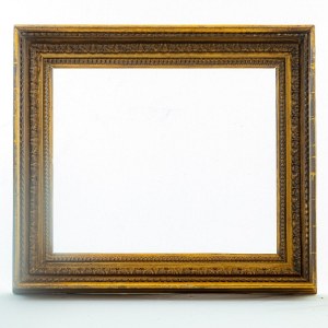 Owl's beak frame in gilded wood
