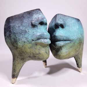D.Z., Kiss (Bronze, 35 cm wide)