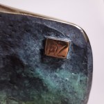 D.Z., Kiss (Bronze, 35 cm wide)