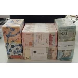 World. Venezuela & Syria 4 Uncirculated Bricks 4000 Banknotes 2011-2017