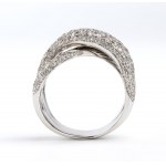 Diamond gold band ring