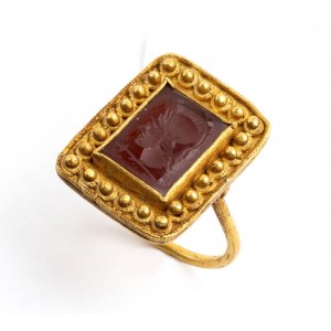 Archaeological-style gold and carnelian ring