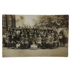 [NAKŁO] 7-class Common School in Nakło, school year 1929/30 , postcard photograph