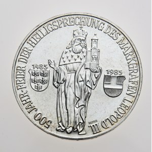 Rakousko, 500 schilling 1985, 500 Jahre Heilligsprechung Markgraf Leopold III, průměr 38 mm, váha 24 g, Ag 925/1000