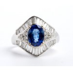 Blue sapphire diamond ring