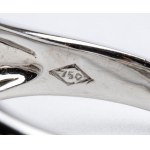 Blue sapphire diamond ring