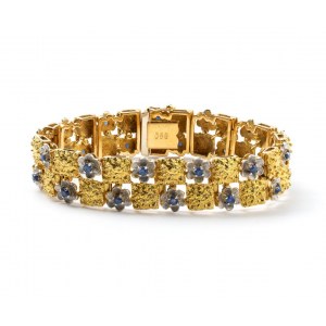 Gold and sapphire bracelet