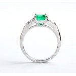 Emerald diamond gold ring