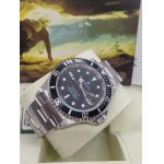 ROLEX SUBMARINER DATE REFERENCE NUMBER 16610
