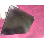 Strażniczka domowego ogniska - z cyklu Boginki - szkło - Magdalena i Andrzej Kucharscy 2006 r.