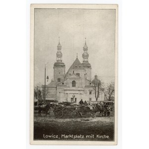 Łowicz - Rynek z kościołem (119)