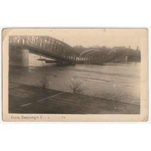 Toruń / Thorn - widok na wysadzony most kolejowy na Wiśle (1008)