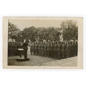 Soldiers - group photograph, Borderlands, Second Republic (285)