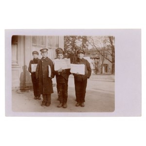 Częstochowa - newspaper vendors (1261)