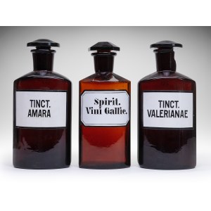 Lot of 3 pharmacy/apothecary/medical jars | Europe