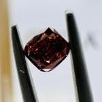 0,3 CT INTENZÍVNY HNEDORUŽOVÝ DIAMANT - EY40715