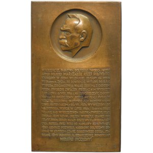 Odznak Józefa Piłsudského z roku 1931 – Aumiller, signovaný