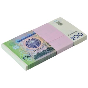 Uzbekistan, bank bundle 200 Som 1997 (100 pcs.)