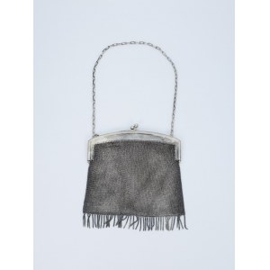 Ball handbag