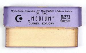 MAJEWSKI St. and S-ka, Wytwórnia ołówków w Polsce, Sp. Akc. Cardboard box of Medium brand pencils.
