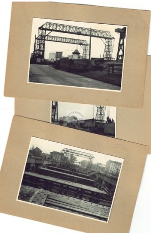 [KRAKOW - reconstruction of Dębnicki Bridge - situational photographs]. [5 XI 1951]. Set of 3 photographs form. ca 8x11.5 cm,...