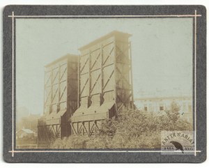 [Lviv - power plant to power city streetcars - view photos.] [early 20th century]....