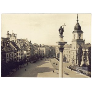 H. Poddębski - plac zamkowy w Warszawie na fotografii z l. 30. XX w.