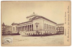 N. Raschkow - the museum building in a late 19th century photograph.